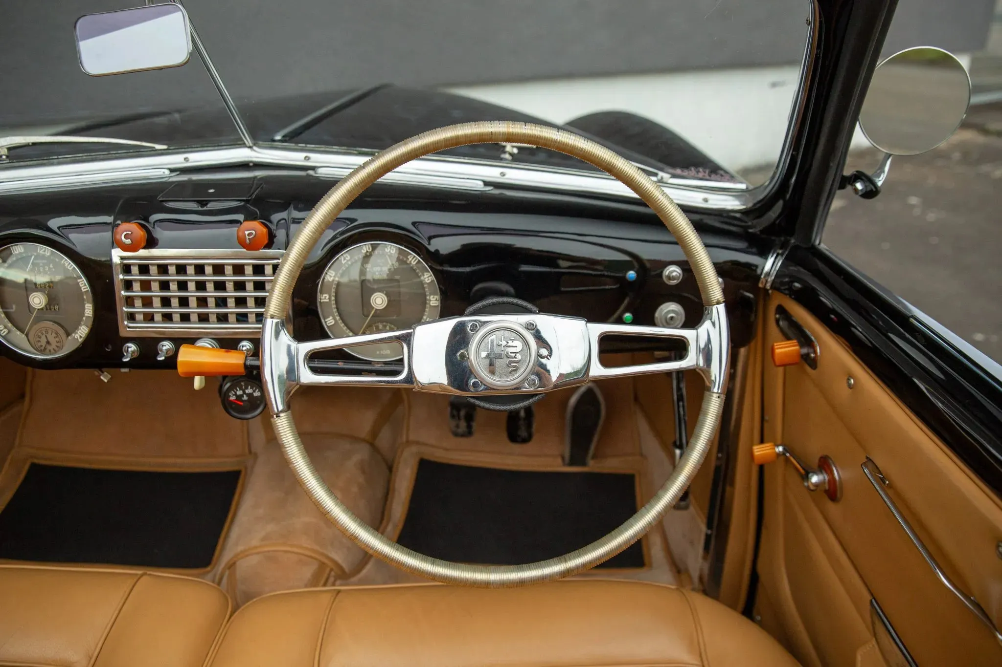 Alfa Romeo 6C 2500
