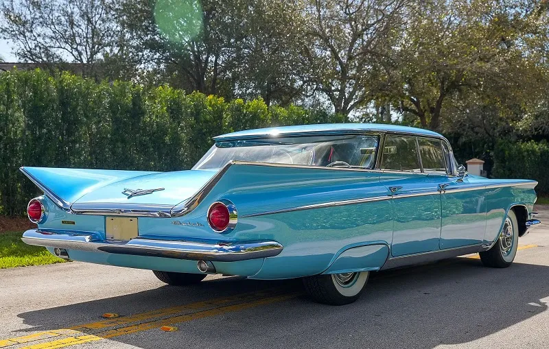 Buick Invicta