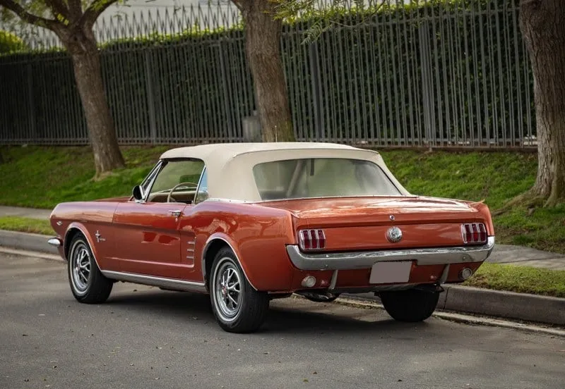 Ford Mustang