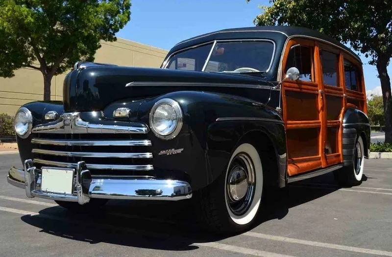 1946 Ford Station Wagon Woody