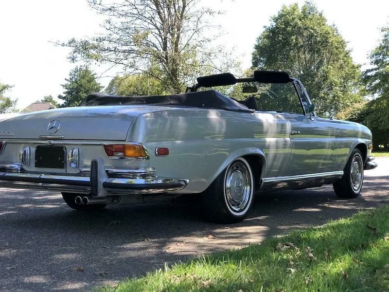 Mercedes-Benz 280SE