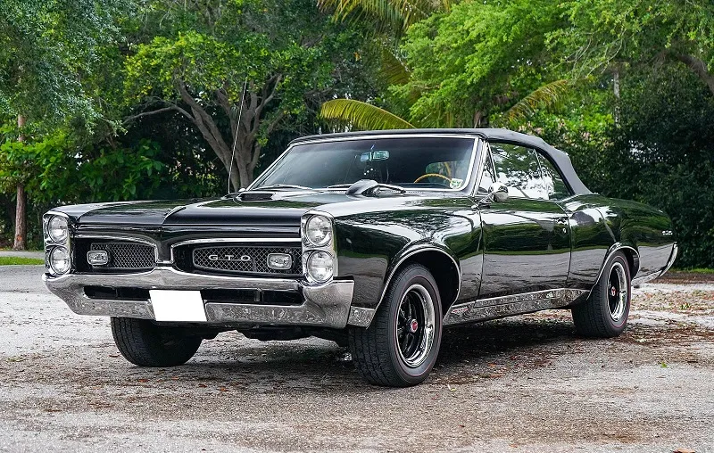Pontiac LeMans