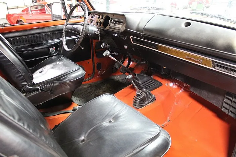 Dodge Ramcharger