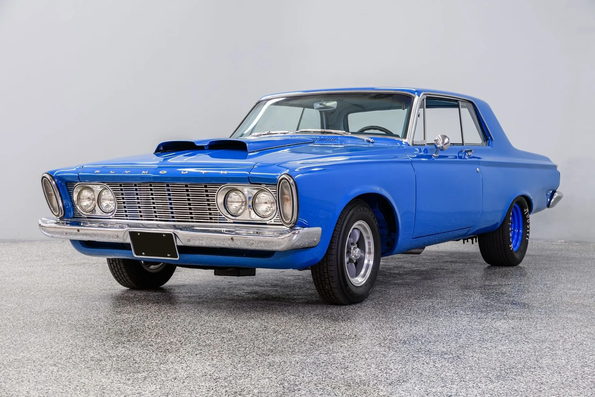 Plymouth Belvedere