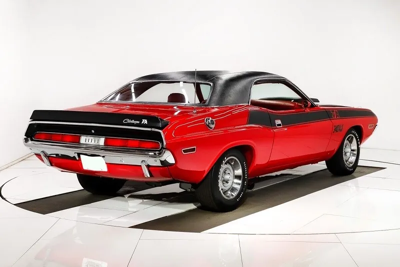 Dodge Challenger