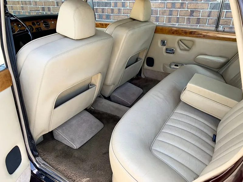 Rolls-Royce Silver Shadow