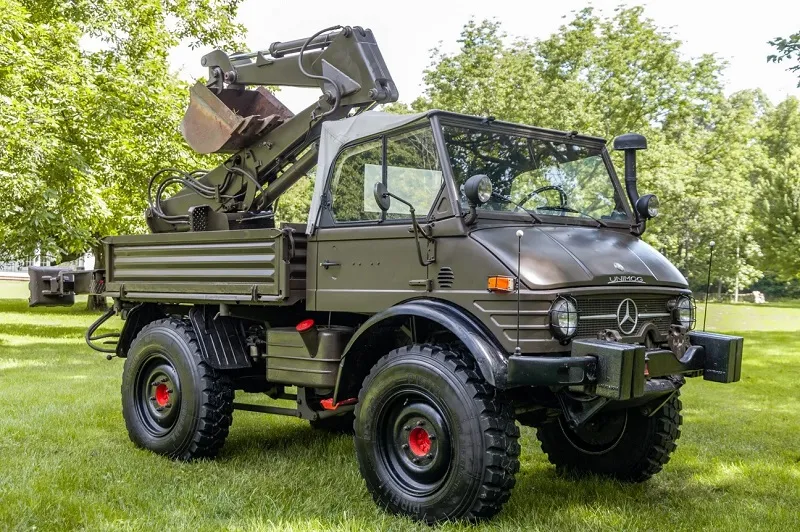 1977 Mercedes-Benz Unimog 406