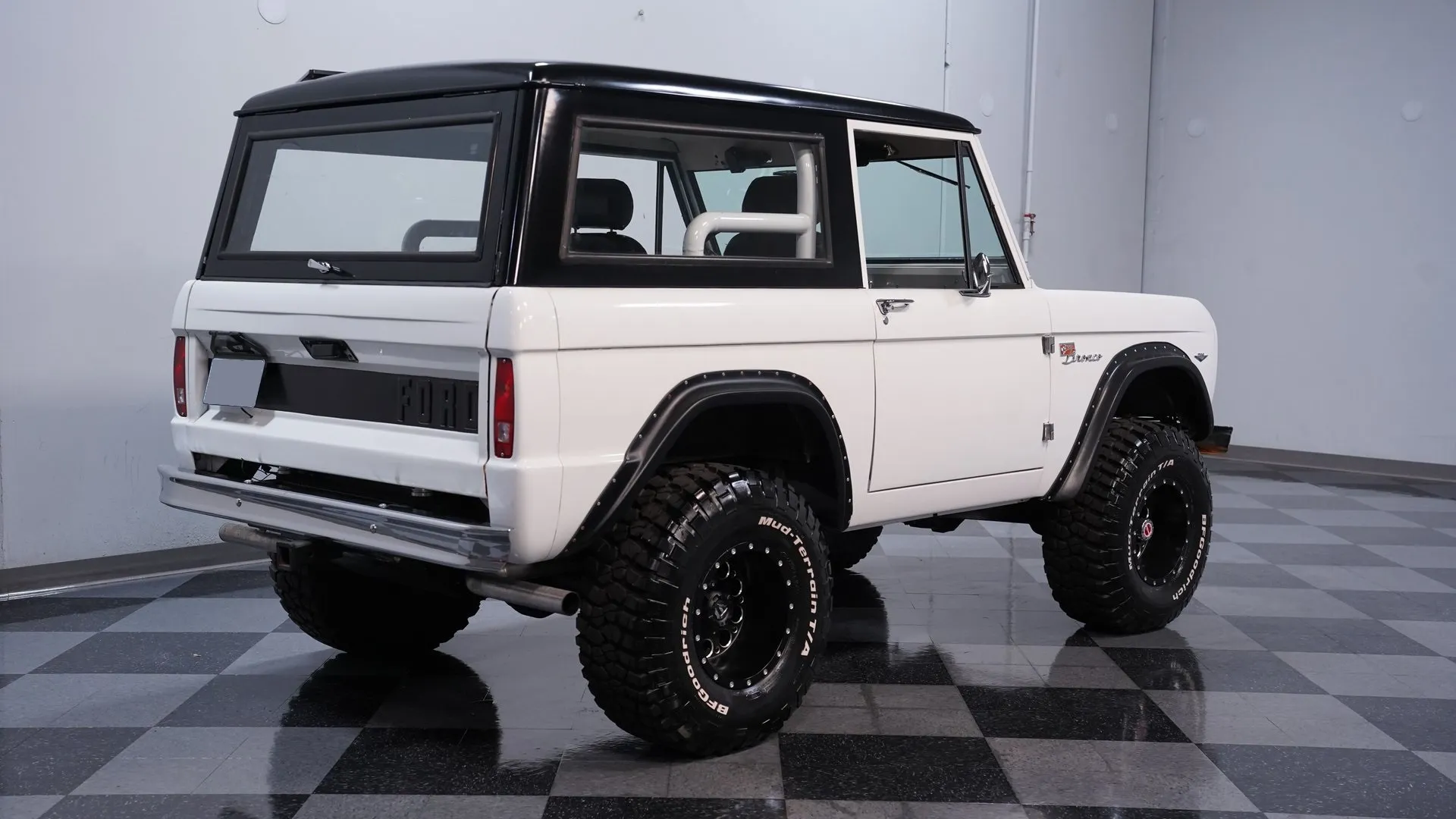 Ford Bronco
