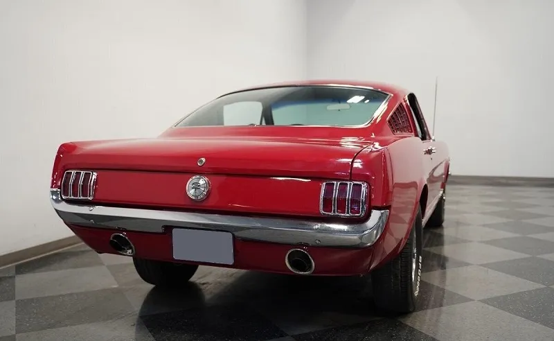 Ford Mustang