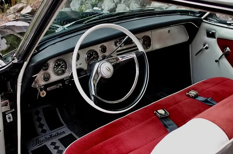 Studebaker Golden Hawk