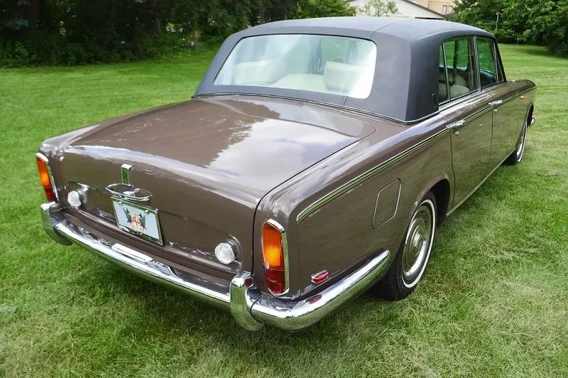 Rolls-Royce Silver Shadow