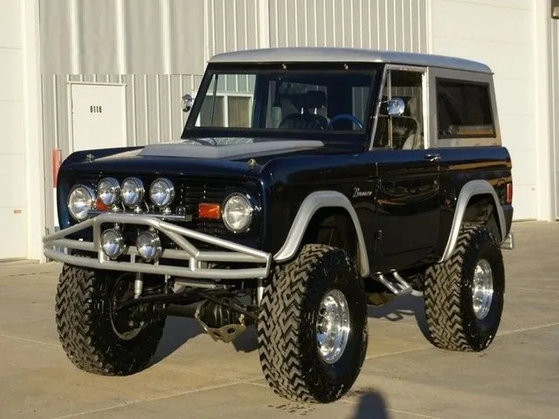 Ford Bronco