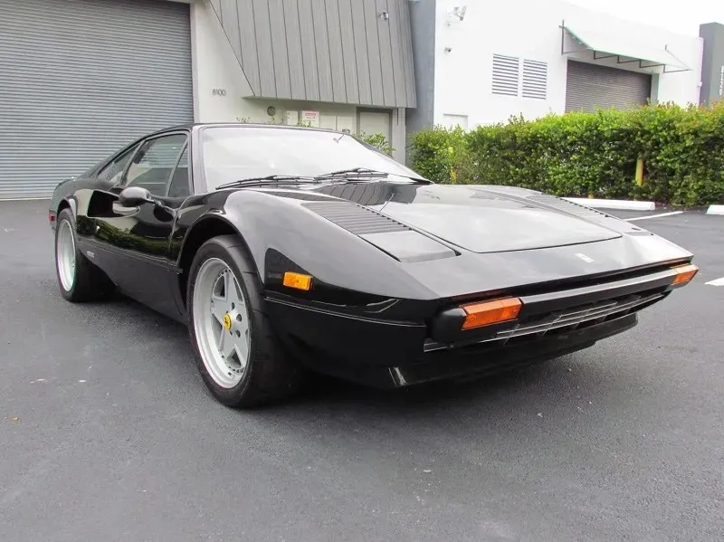 1976 Ferrari 308 GTB Vetroresina