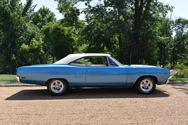 Plymouth Road Runner