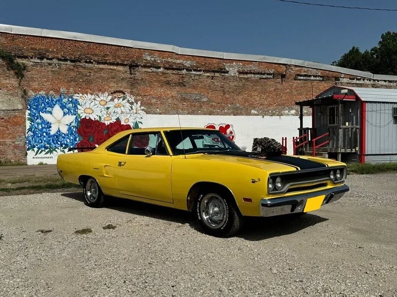 Plymouth Road Runner