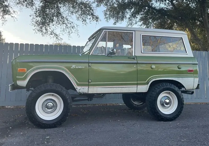 Ford Bronco
