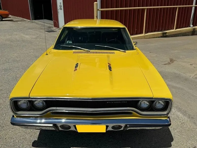 Plymouth Road Runner