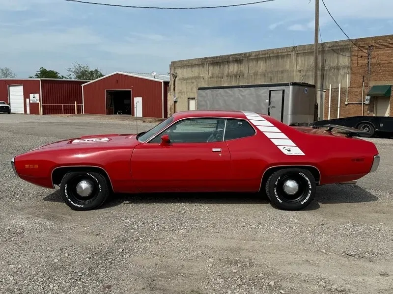 Plymouth Road Runner