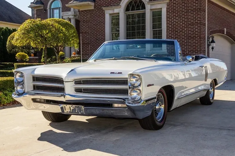 1966 Pontiac Catalina 2+2