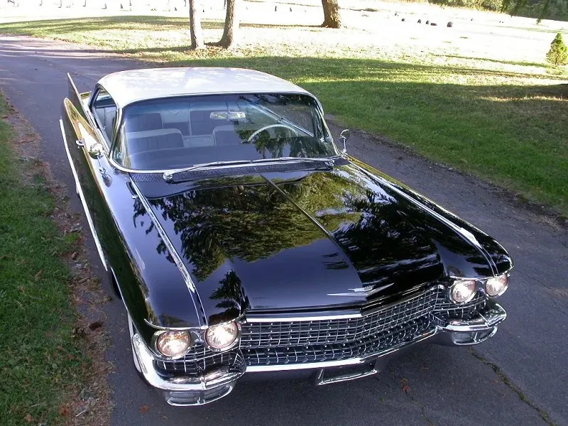 Cadillac DeVille