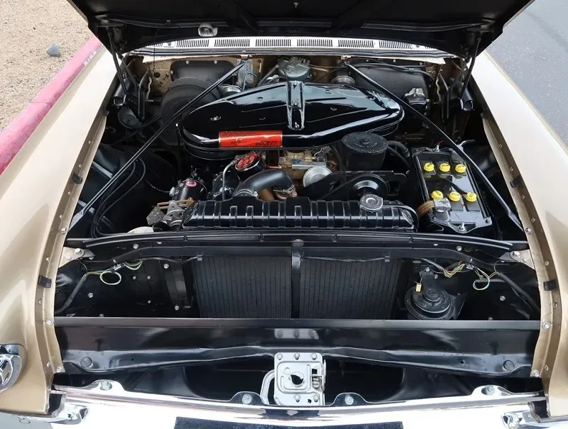 Oldsmobile Ninety-Eight