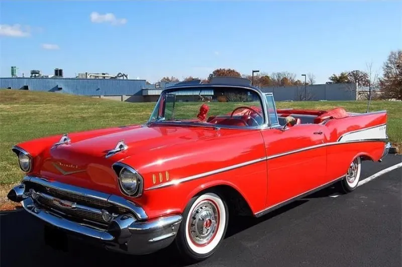 1957 Chevrolet Bel Air/150/210 Red convertible