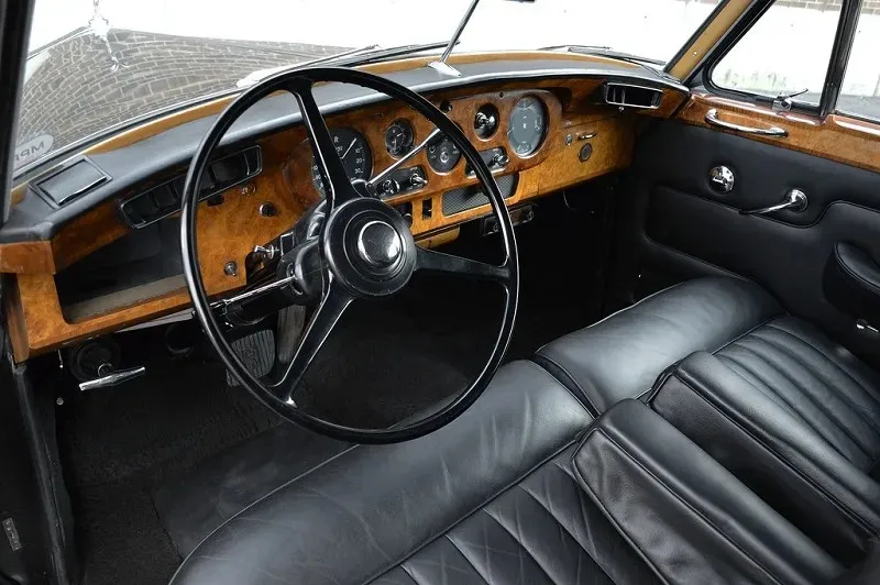 Rolls-Royce Silver Cloud II