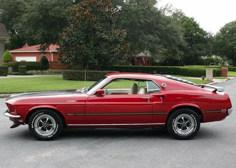 Ford Mustang Mach 1