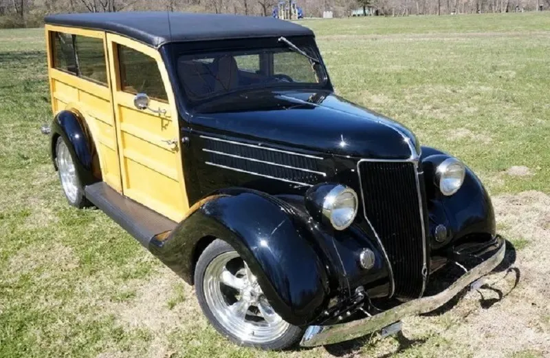 1936 Ford WOODIE WAGON