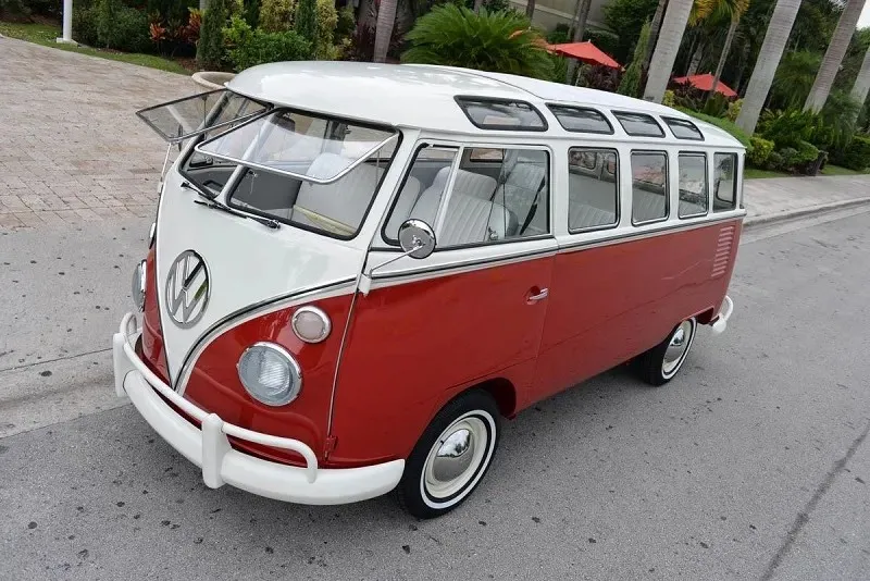 1973 Volkswagen Bus 23