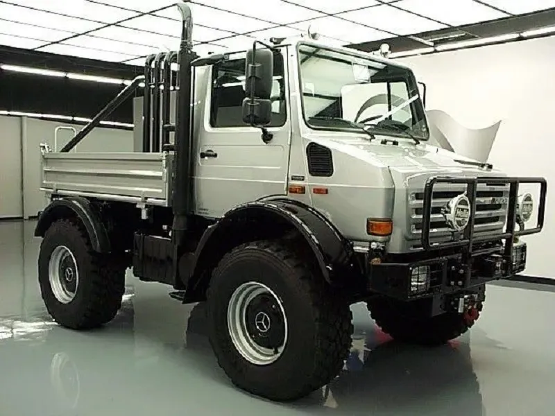 Mercedes-Benz Unimog