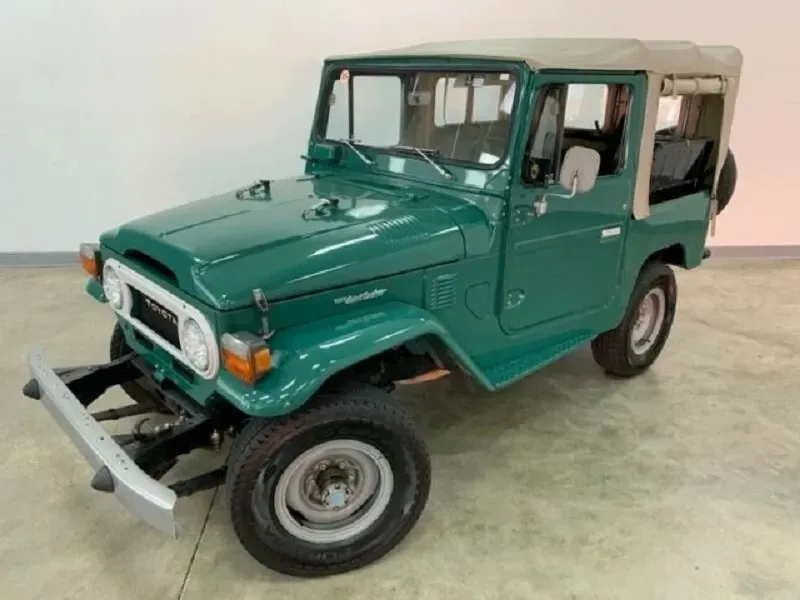 Toyota Land Cruiser FJ40