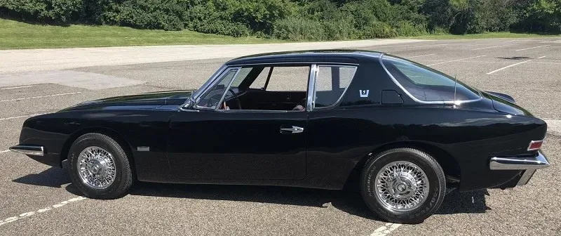 Studebaker Avanti