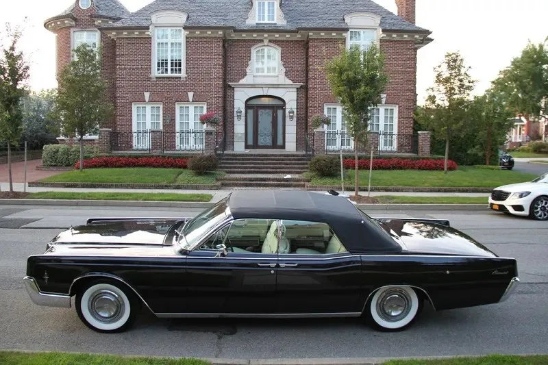 Lincoln Continental