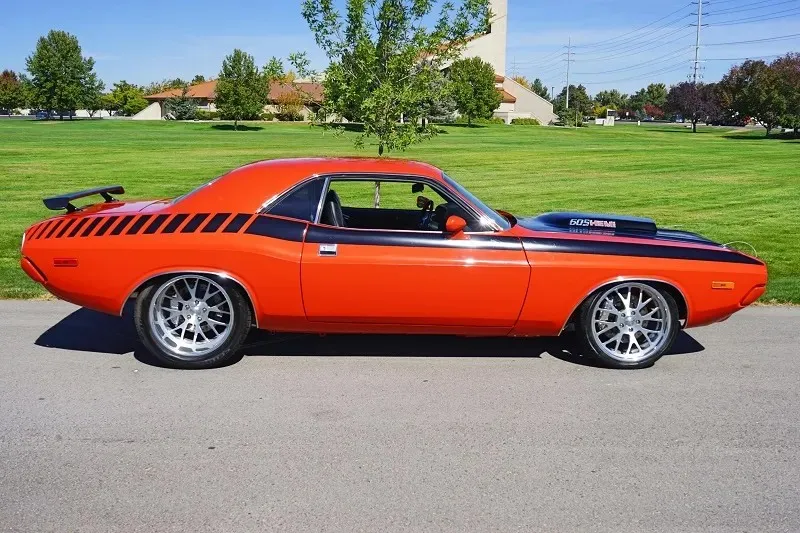 Dodge Challenger