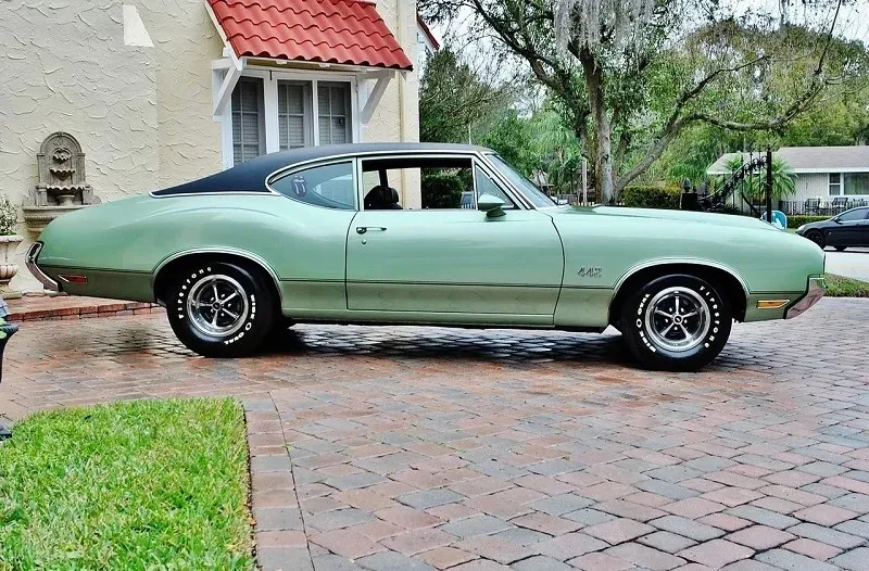 Oldsmobile 442