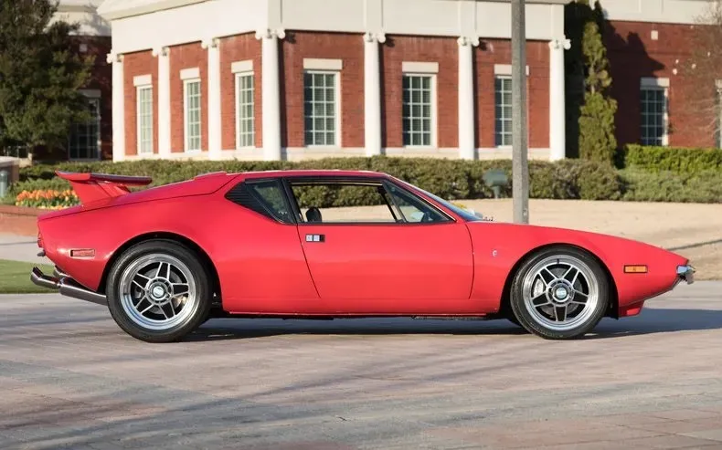 De Tomaso Pantera