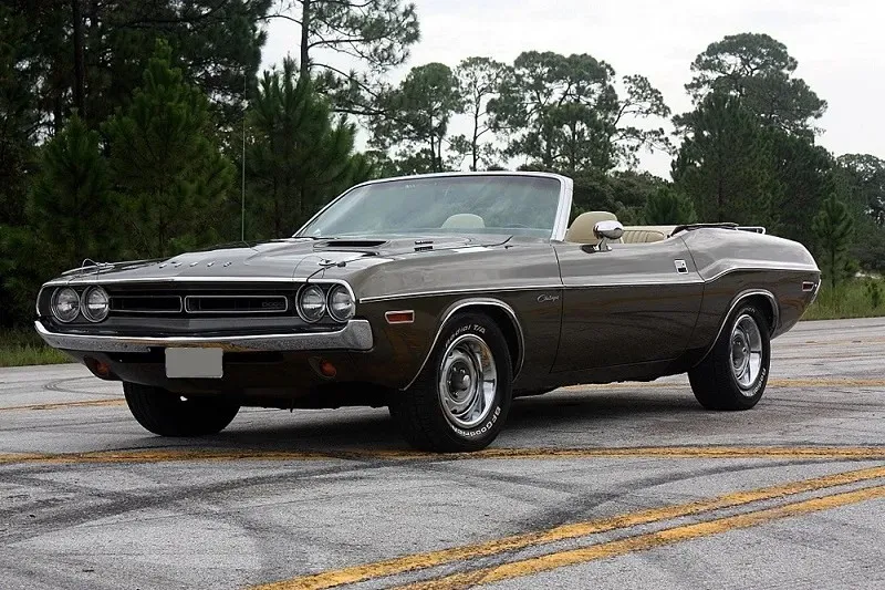 Dodge Challenger