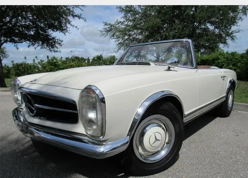 1966 Mercedes-Benz SL-Class SL230 Roadster Pagoda