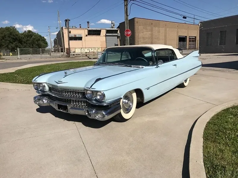Cadillac DeVille