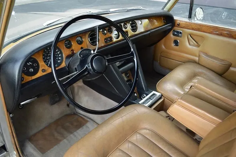 Rolls-Royce Silver Shadow