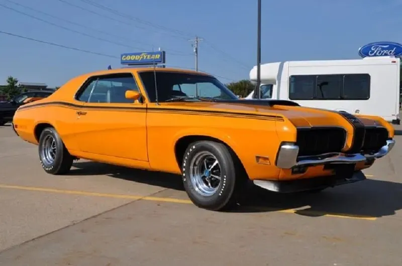 Mercury Cougar