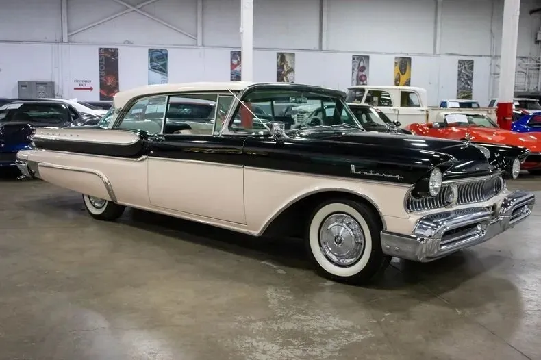 1957 Mercury Monterey
