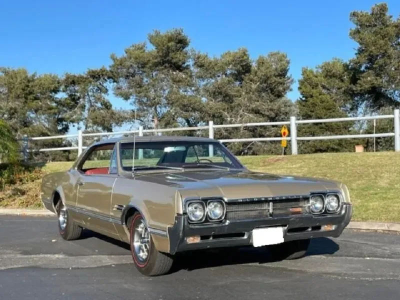 1966 Oldsmobile 442 Sierra