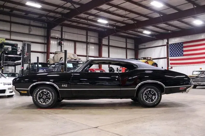 Oldsmobile 442