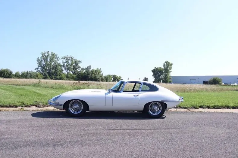 Jaguar E-Type