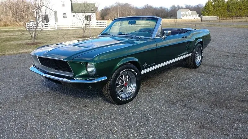 Ford Mustang