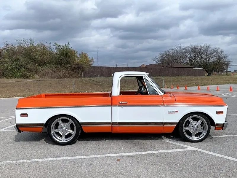 Chevrolet C-10