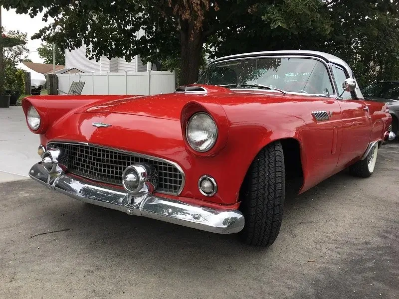 1956 Ford Thunderbird