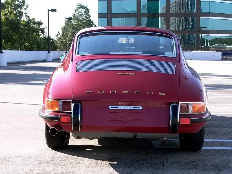 Porsche 911E